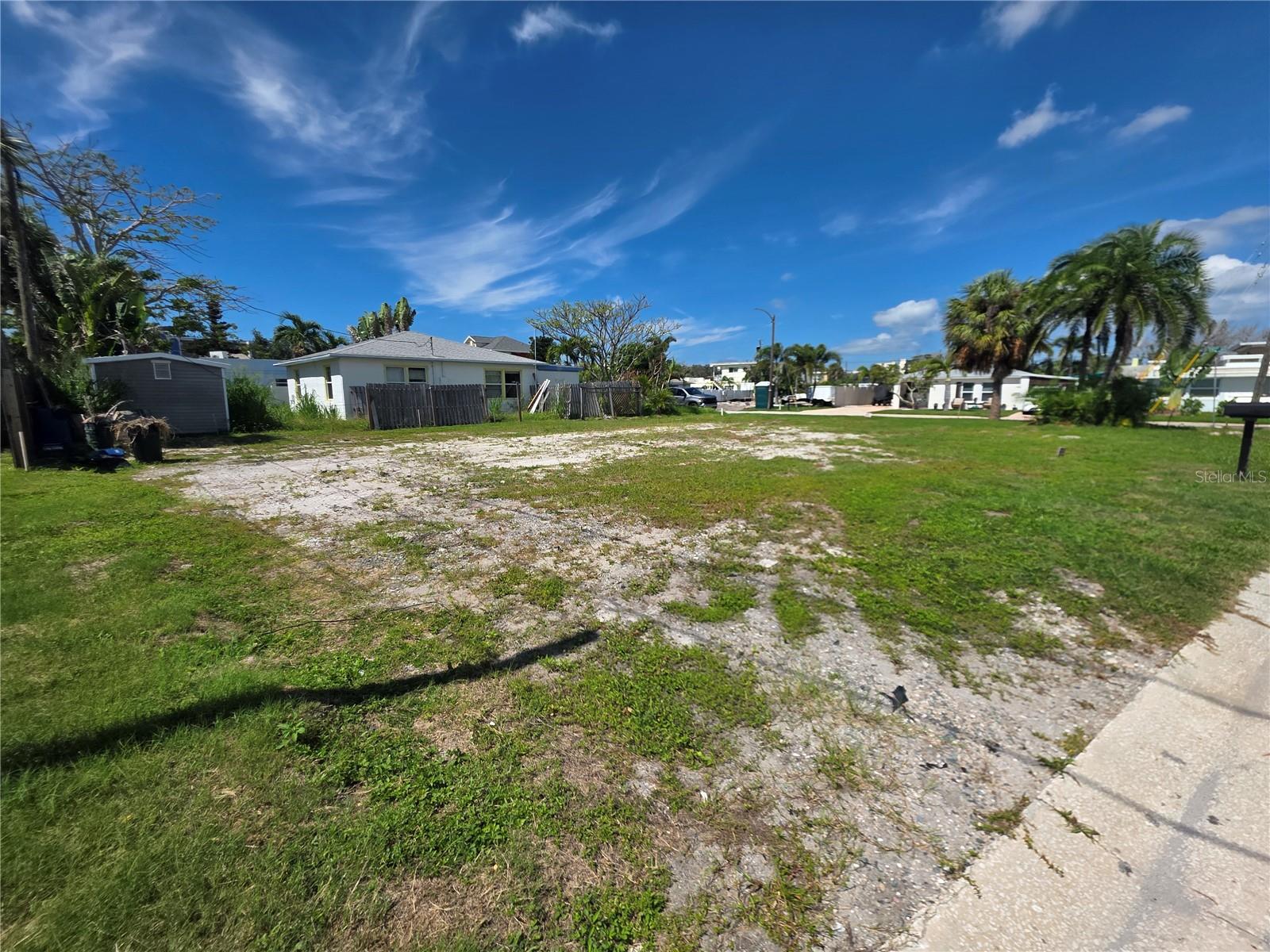 Image 3 of 7 For 14268 Bayshore Drive