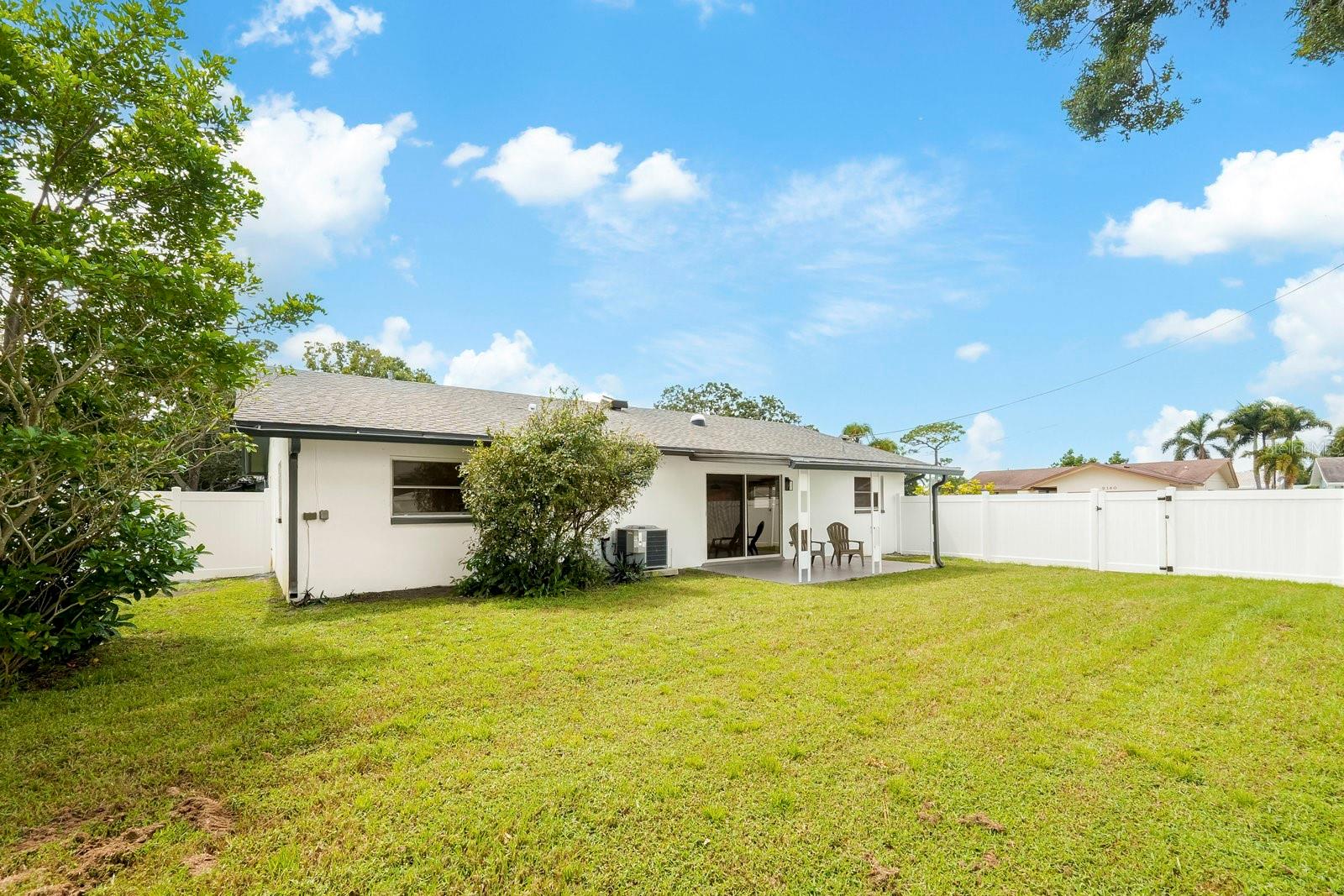 Image 29 of 34 For 6437 31st Terrace N