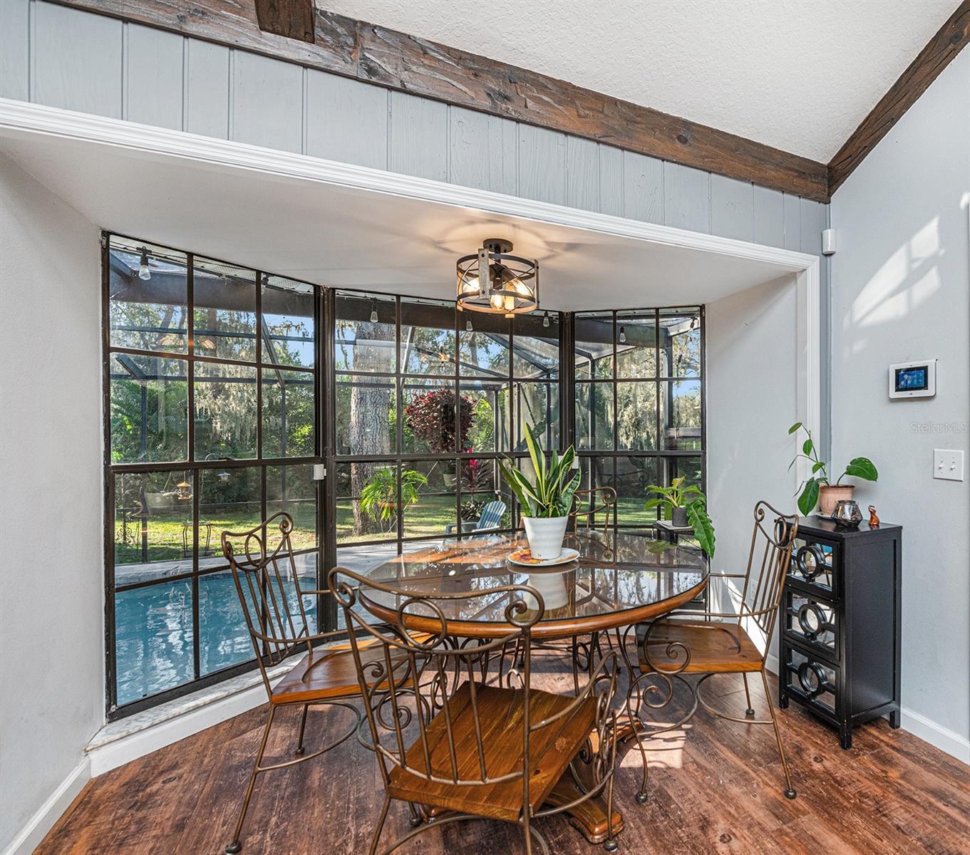 Image 12 of 29 For 206 Wild Oak Drive