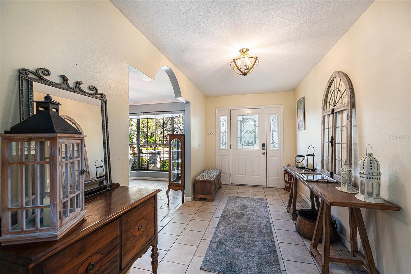 Image 7 of 29 For 206 Wild Oak Drive
