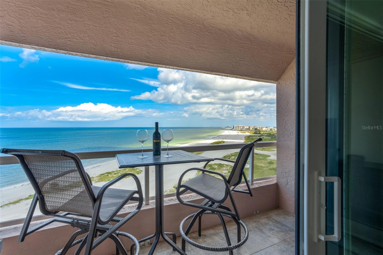 Image 12 of 33 For 1310 Gulf Boulevard 15b