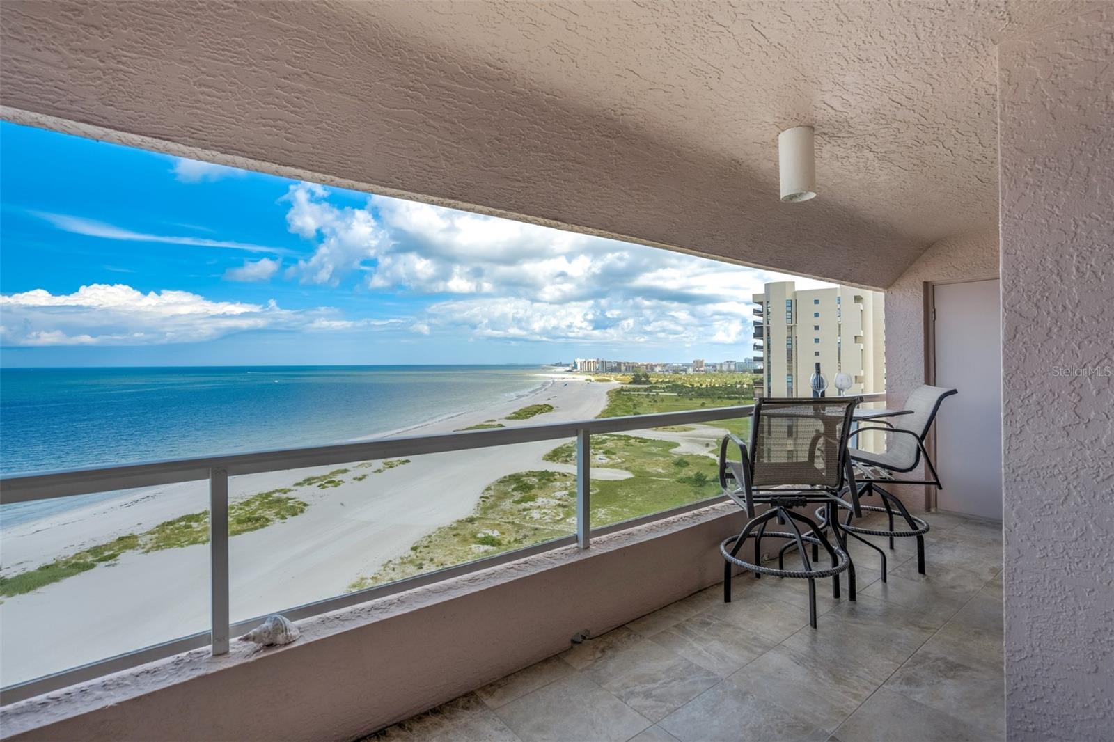 Image 13 of 33 For 1310 Gulf Boulevard 15b