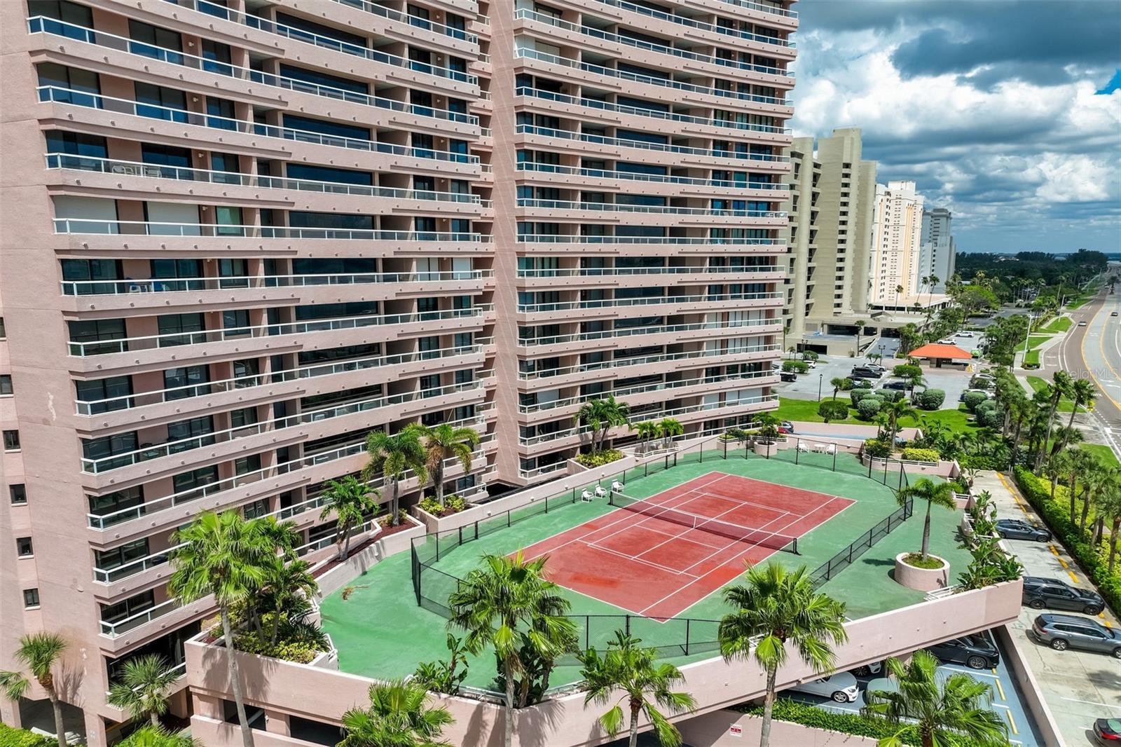 Image 23 of 33 For 1310 Gulf Boulevard 15b