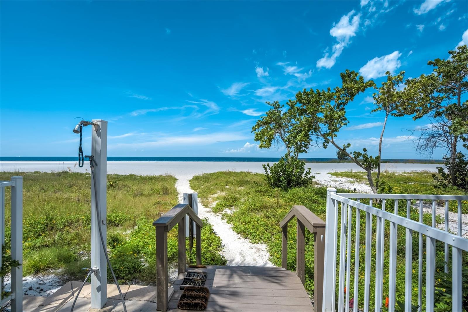 Image 26 of 33 For 1310 Gulf Boulevard 15b