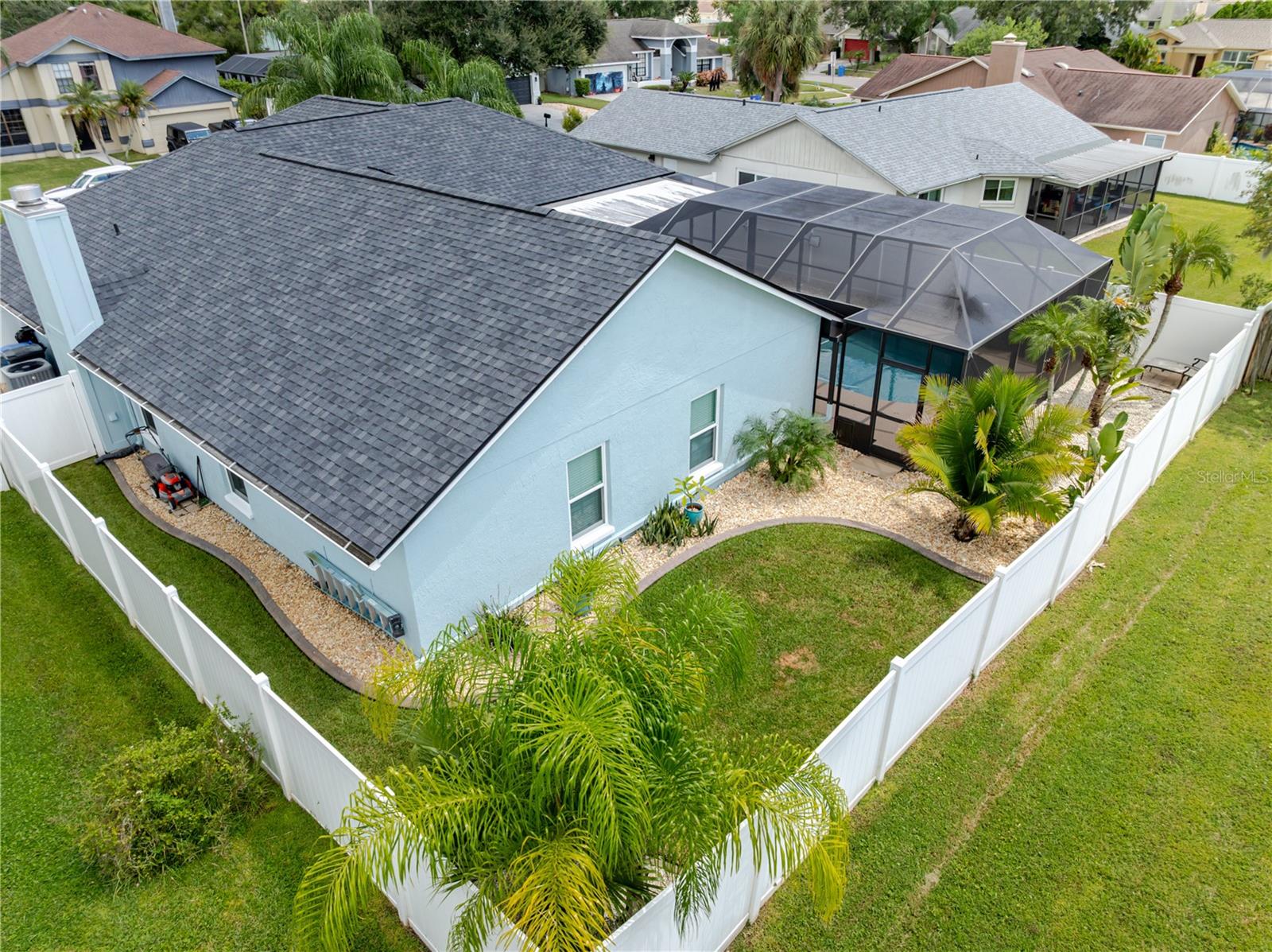 Listing photo id 9 for 12057 Stone Crossing Circle