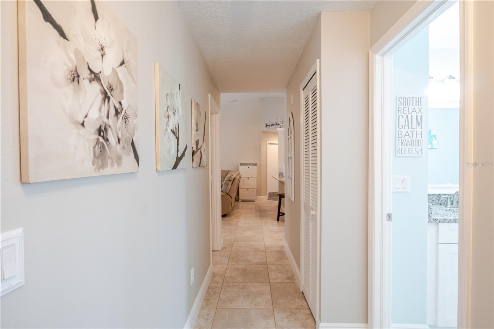 Listing photo id 32 for 12057 Stone Crossing Circle