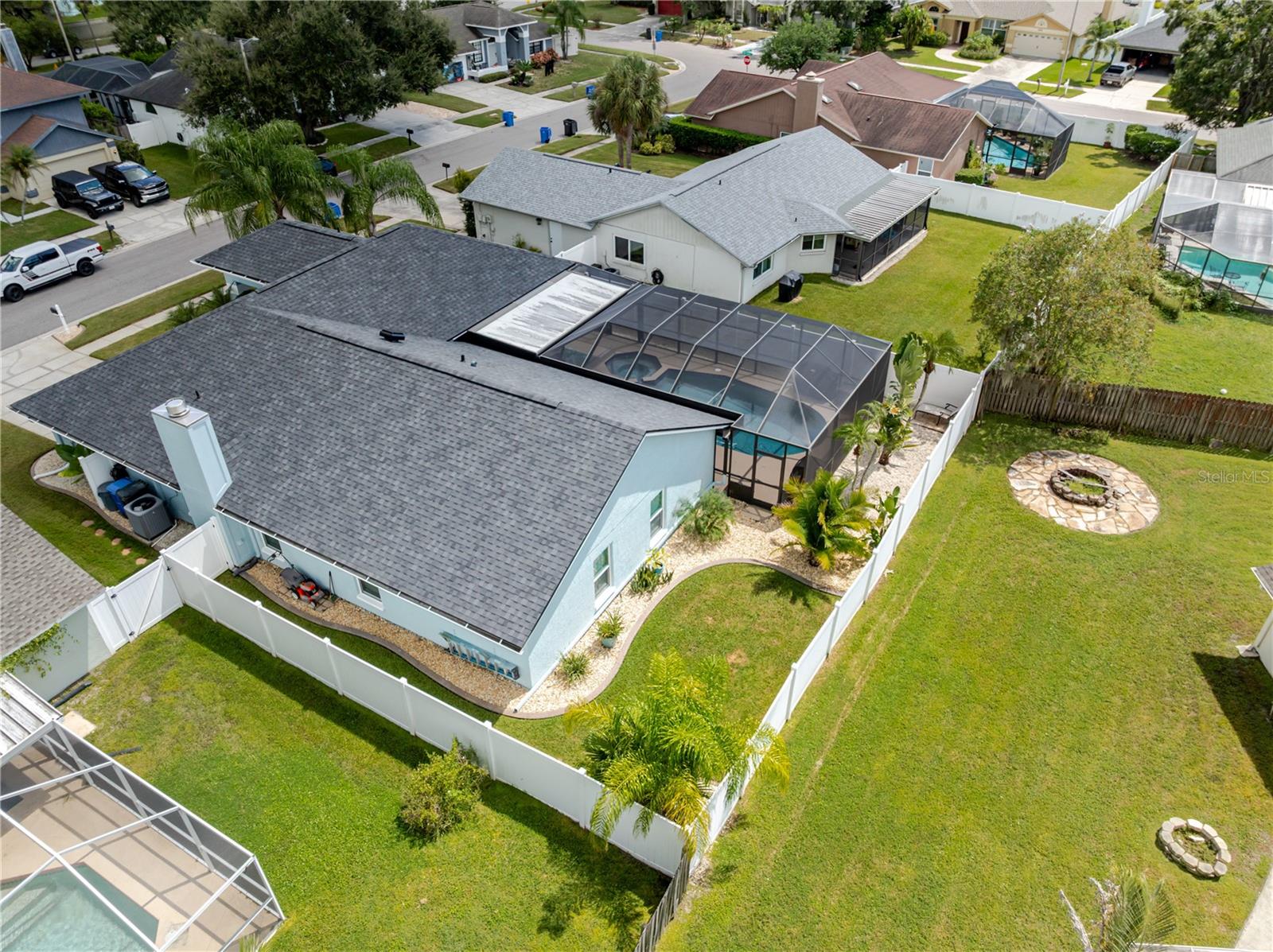 Listing photo id 48 for 12057 Stone Crossing Circle