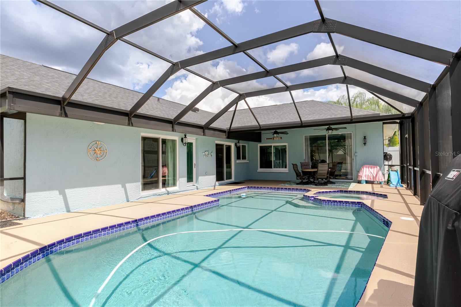 Listing photo id 50 for 12057 Stone Crossing Circle