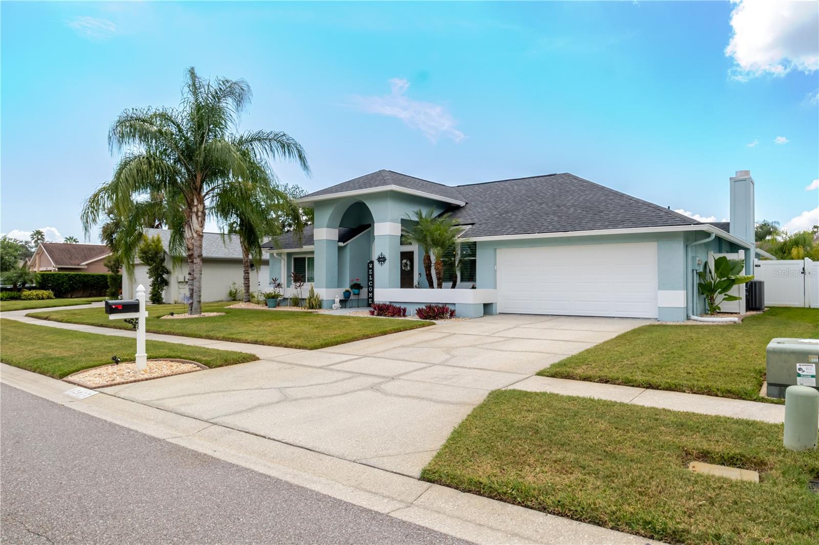 Listing photo id 54 for 12057 Stone Crossing Circle