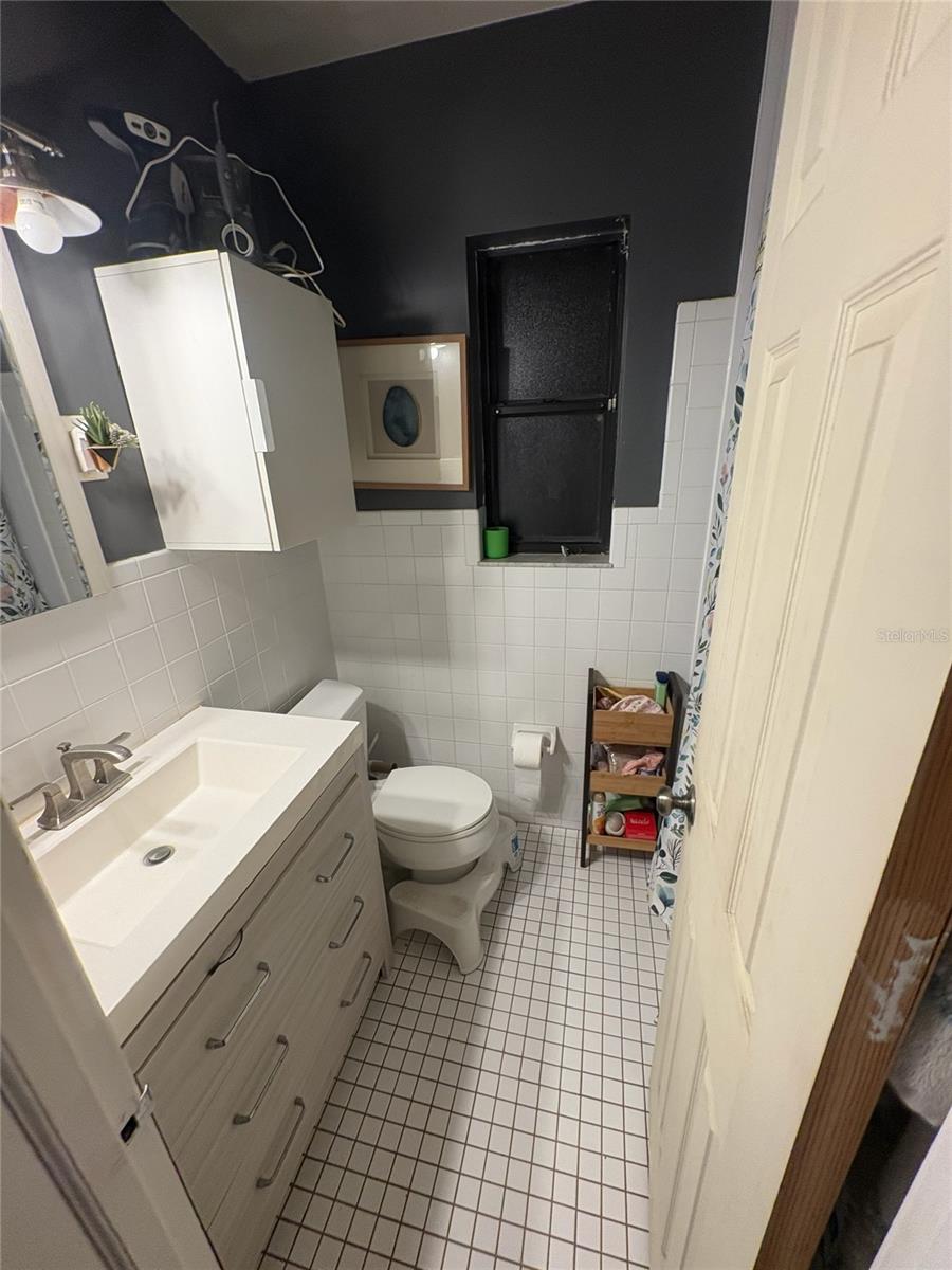 Image 14 of 25 For 6317 18th Avenue N