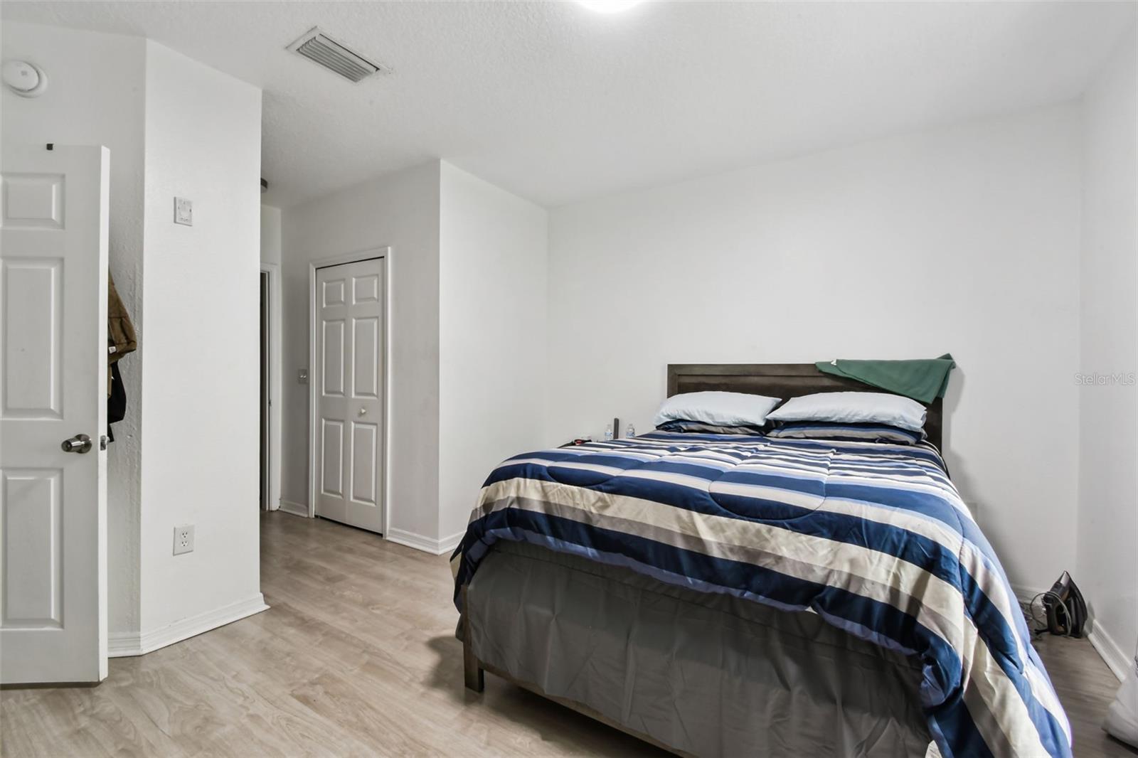 Image 16 of 21 For 6449 Cypressdale Drive 202