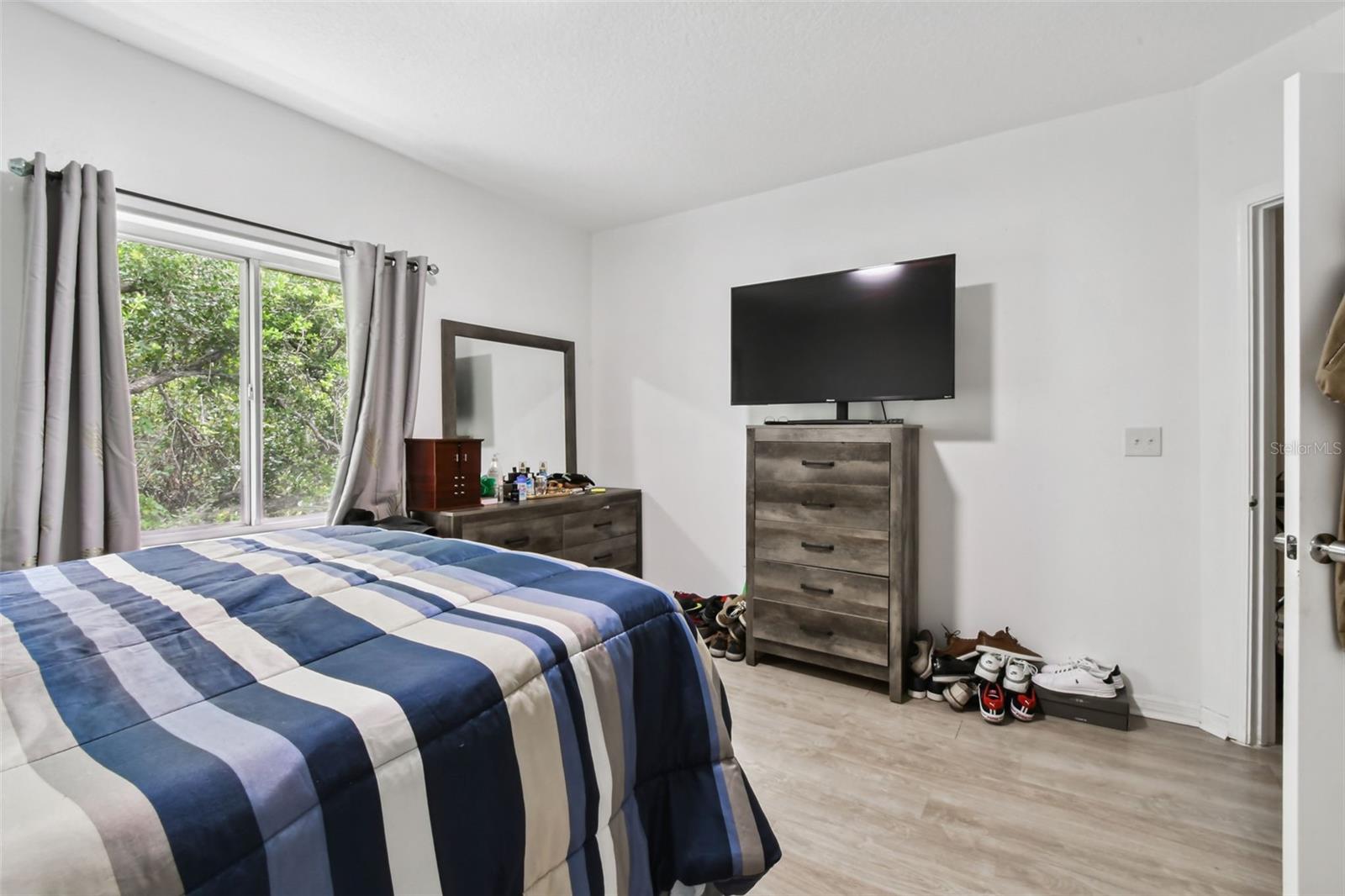 Image 17 of 21 For 6449 Cypressdale Drive 202