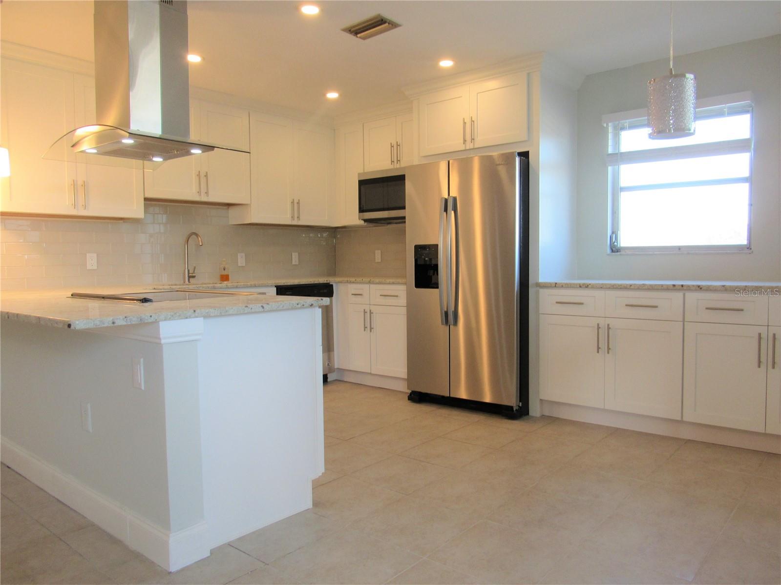Image 4 of 32 For 4050 4th Street N 329