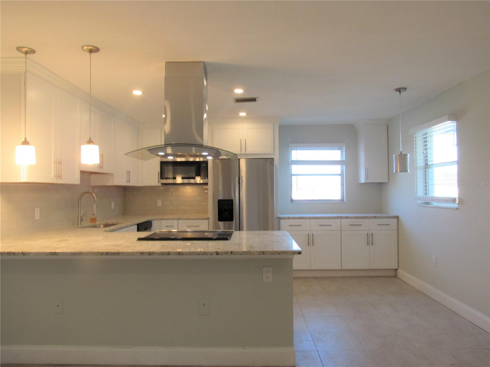 Image 6 of 32 For 4050 4th Street N 329