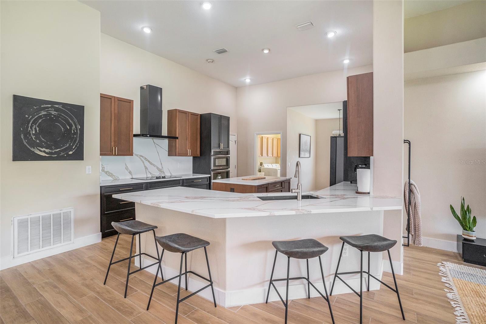 Image 11 of 32 For 3355 Chessington Drive
