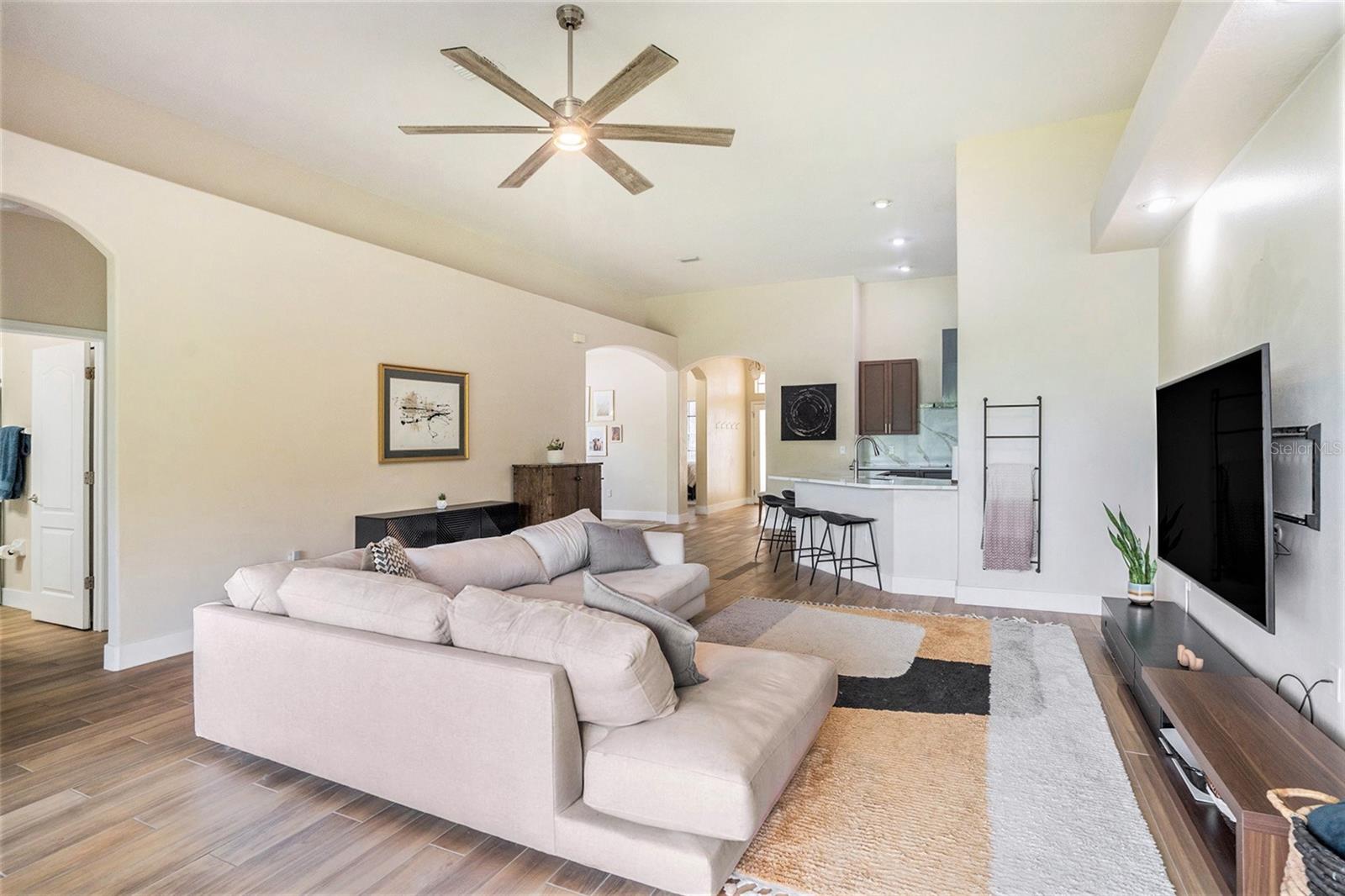Image 9 of 32 For 3355 Chessington Drive