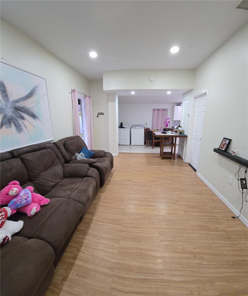 Image 7 of 18 For 10017 9th Street