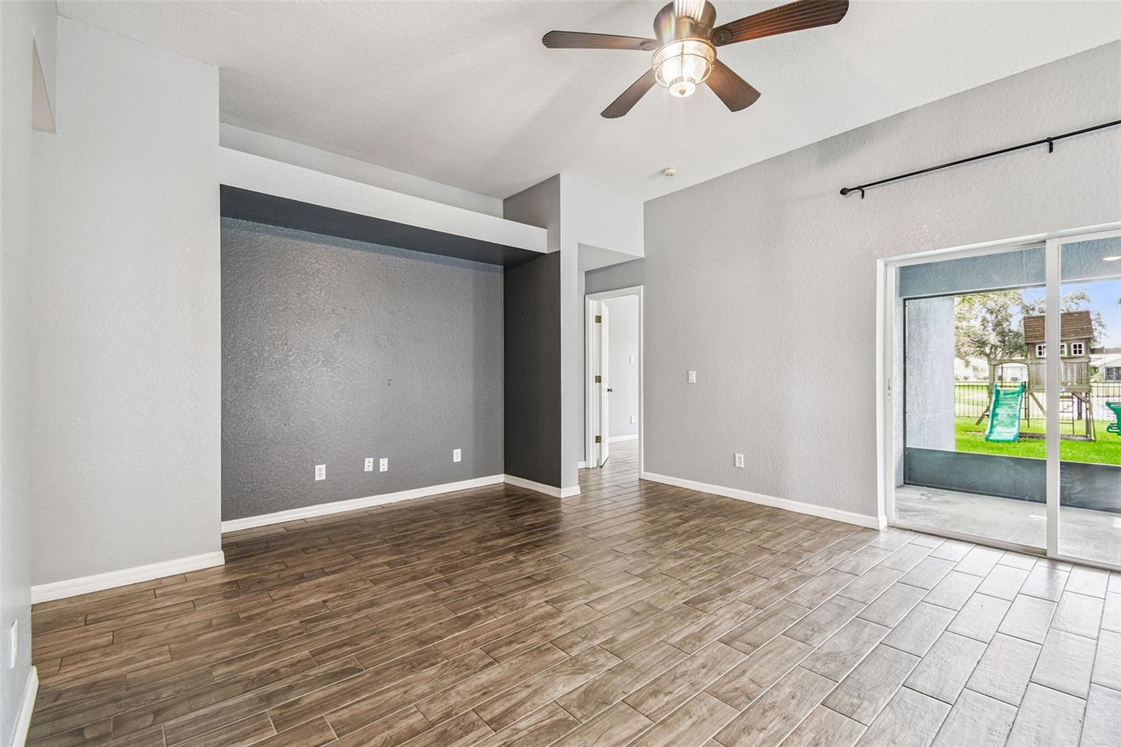 Image 13 of 61 For 11013 Laurel Brook Court