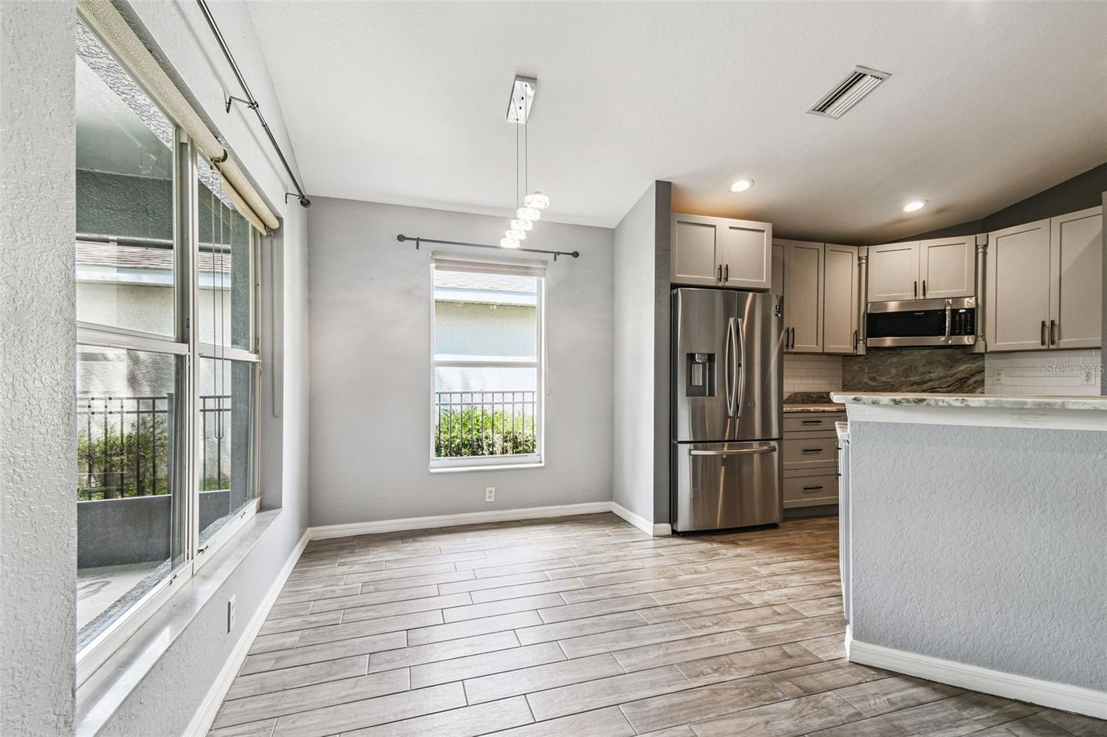 Image 22 of 61 For 11013 Laurel Brook Court