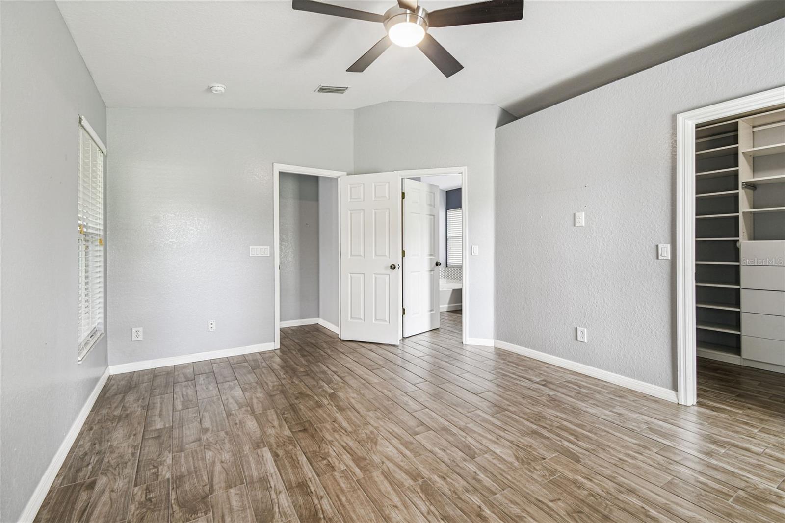 Image 26 of 61 For 11013 Laurel Brook Court