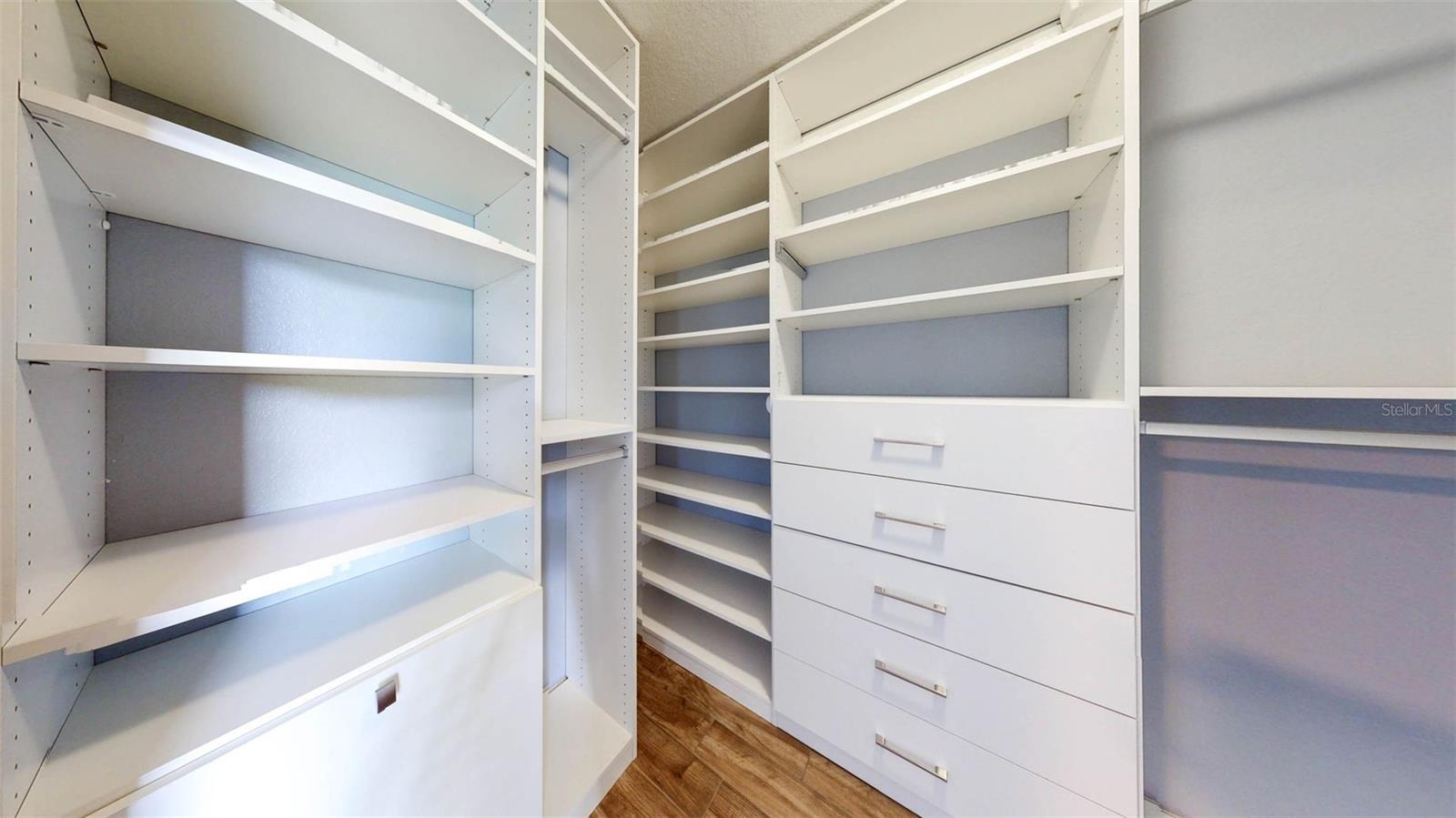 Image 28 of 61 For 11013 Laurel Brook Court