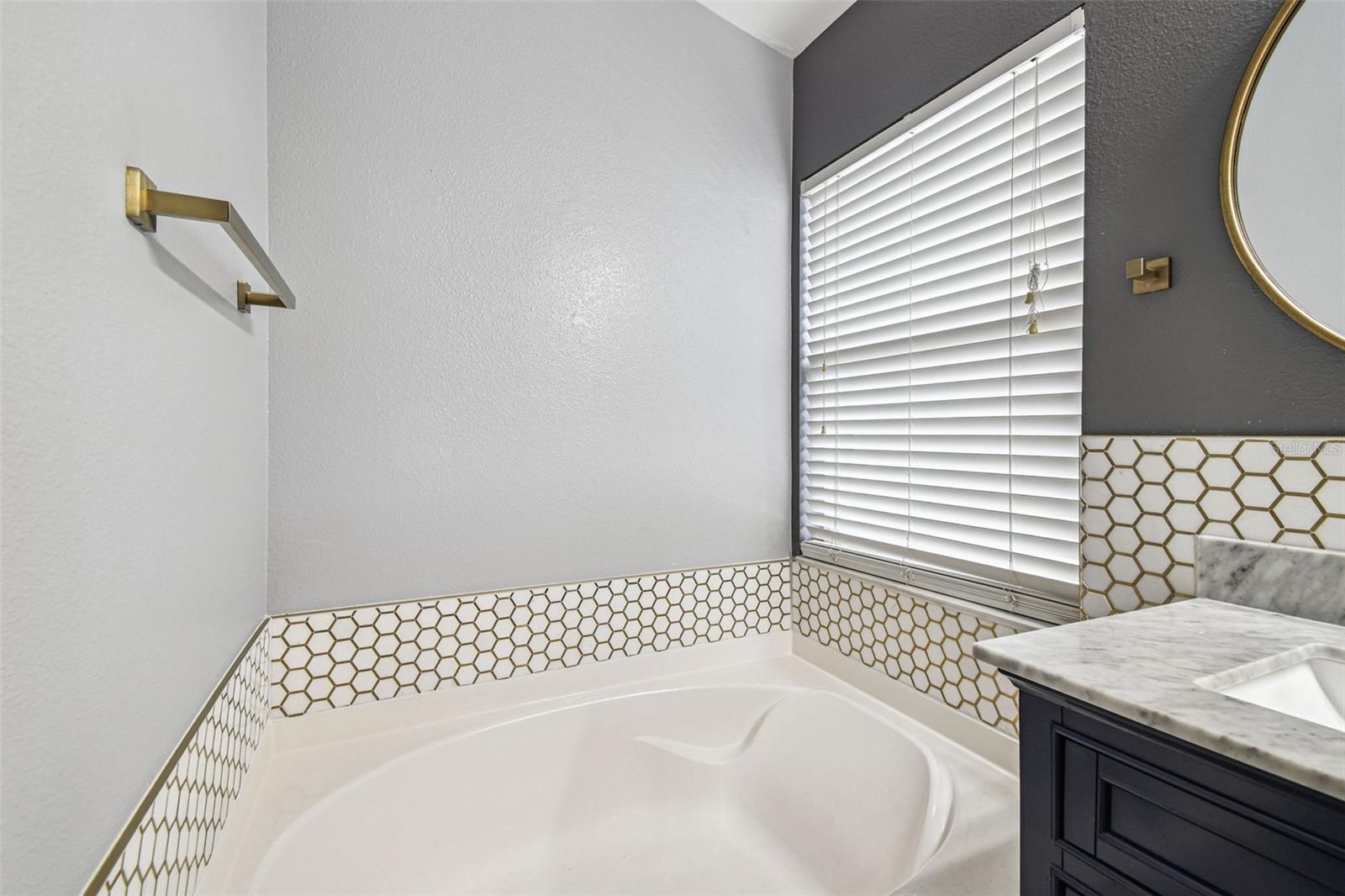 Image 33 of 61 For 11013 Laurel Brook Court