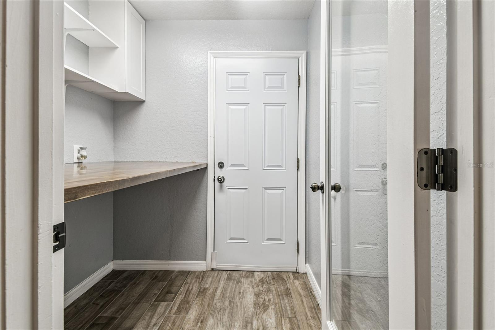 Image 42 of 61 For 11013 Laurel Brook Court