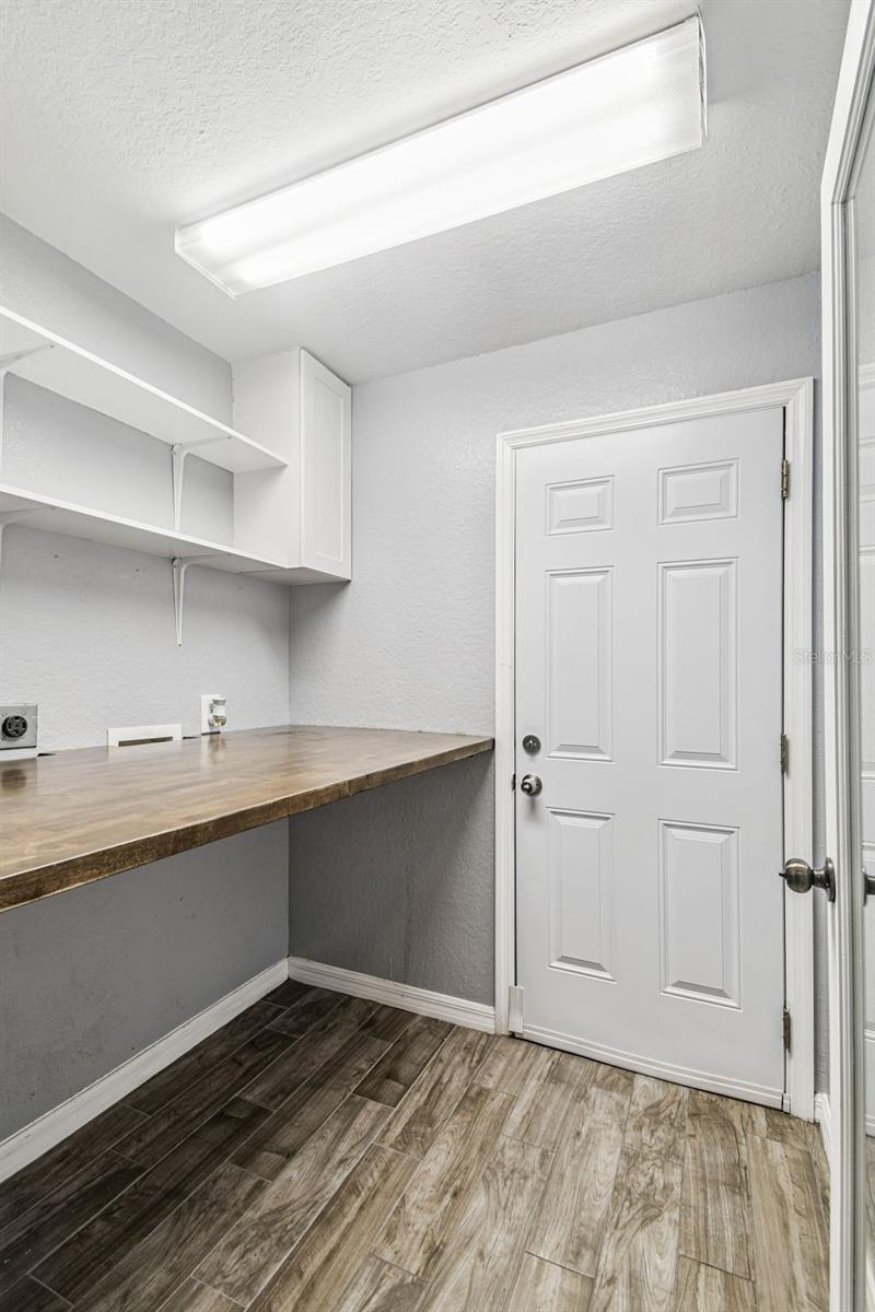 Image 43 of 61 For 11013 Laurel Brook Court