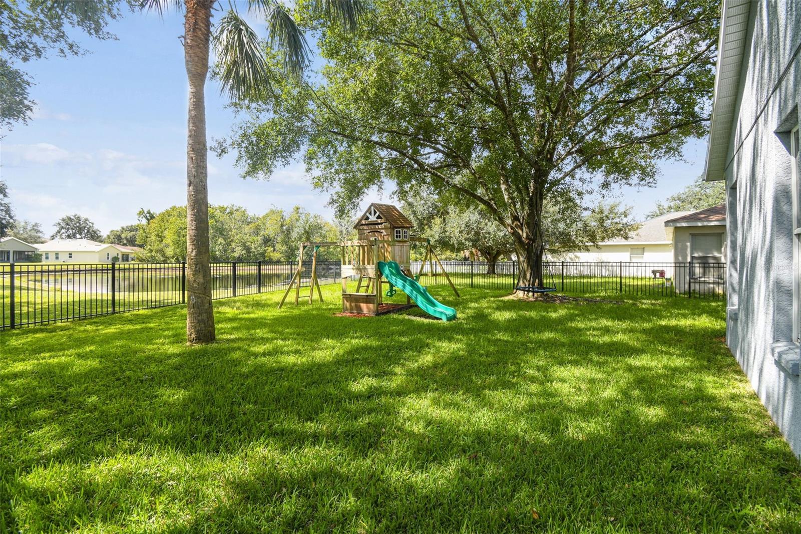 Image 45 of 61 For 11013 Laurel Brook Court