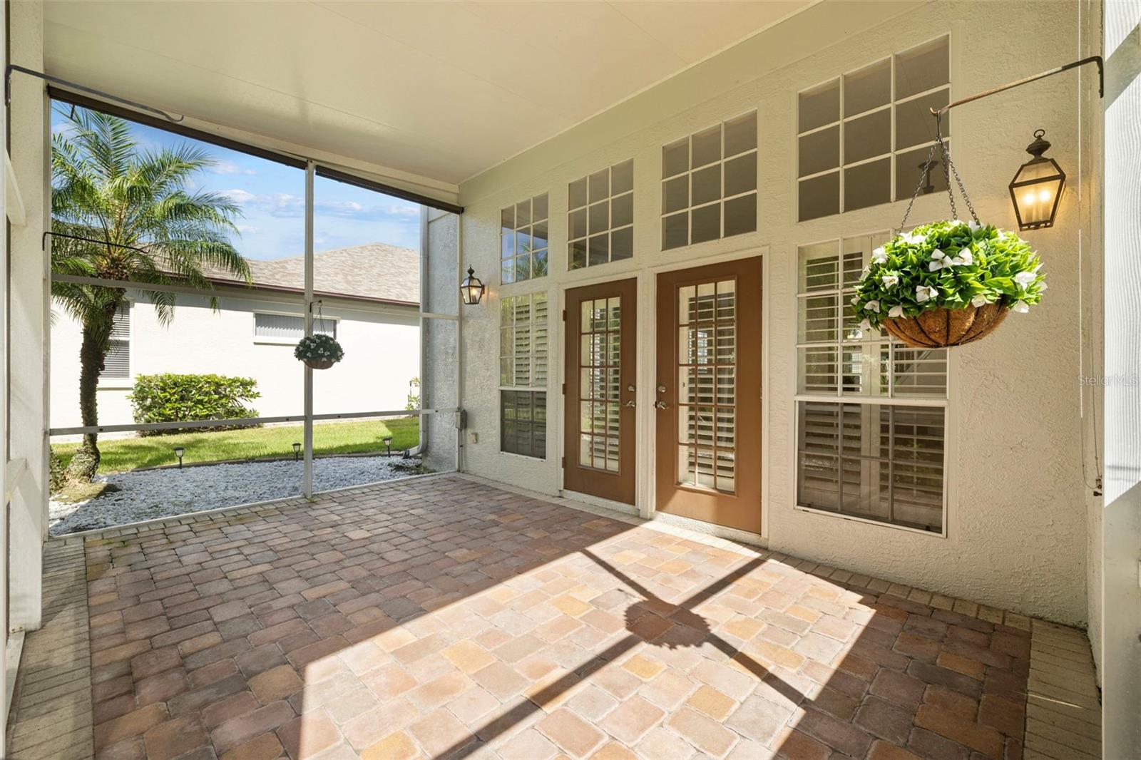 Image 49 of 76 For 18756 Wimbledon Circle