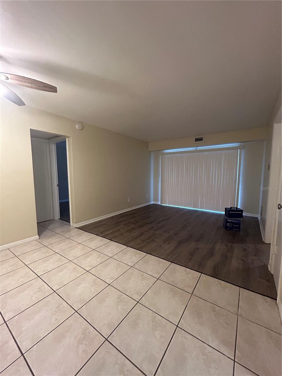 Image 8 of 23 For 1329 Drew Street 4