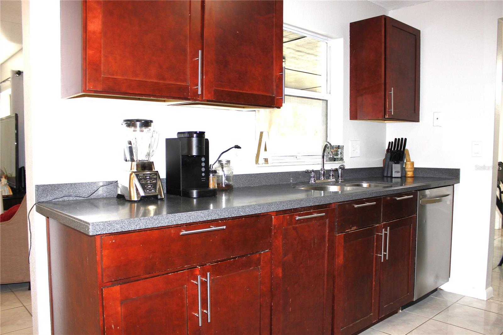 Listing photo id 24 for 5533 Pentail Circle
