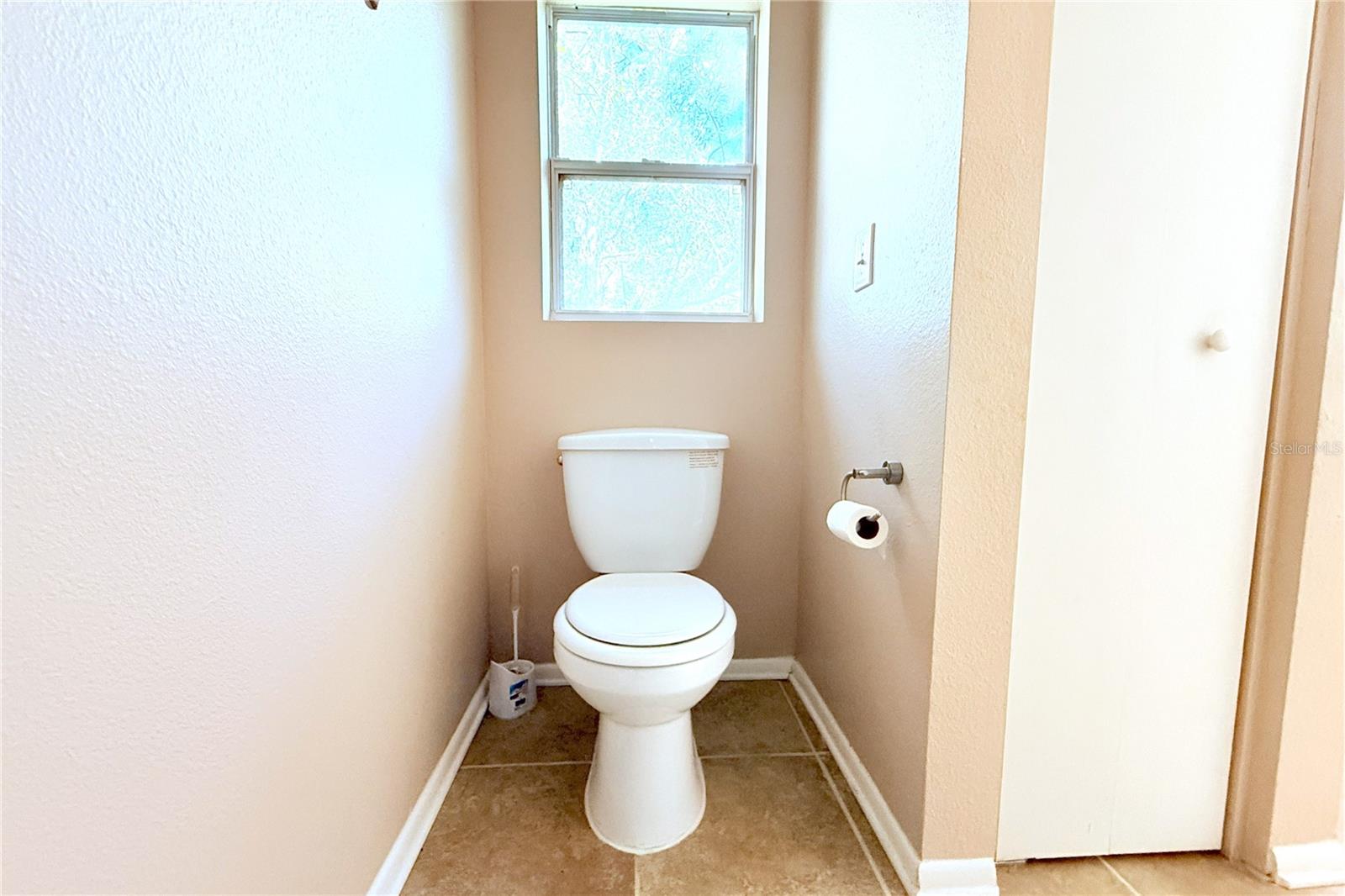 Listing photo id 61 for 5533 Pentail Circle