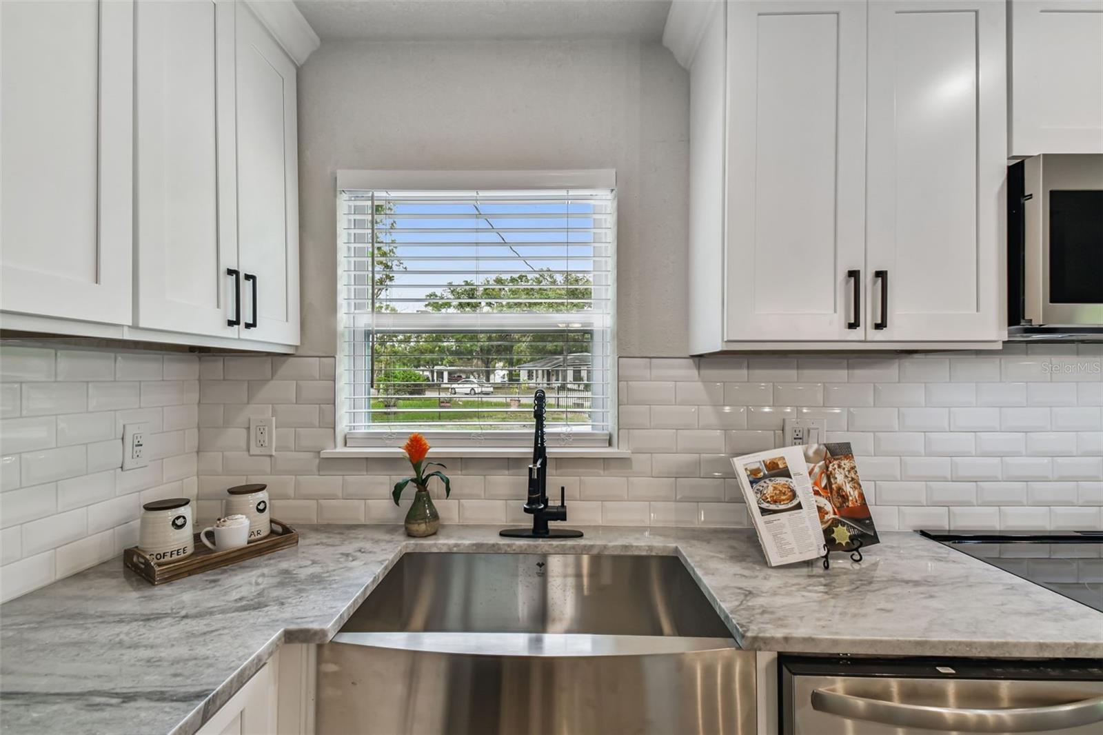 Image 17 of 48 For 3915 Pearl Avenue