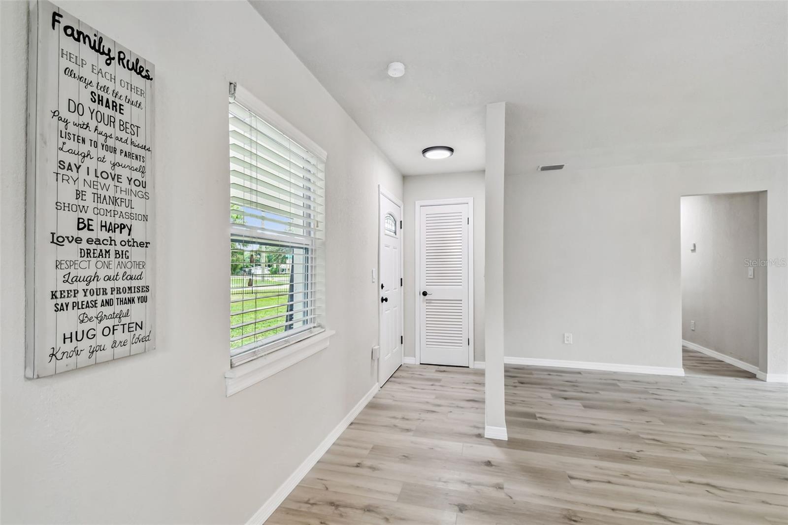 Image 6 of 48 For 3915 Pearl Avenue