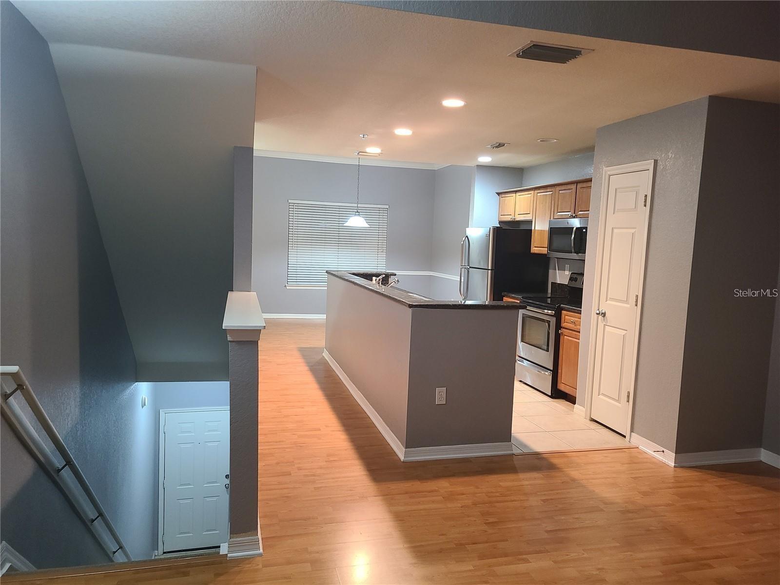 Image 5 of 10 For 5220 Hampton Beach Place 5220