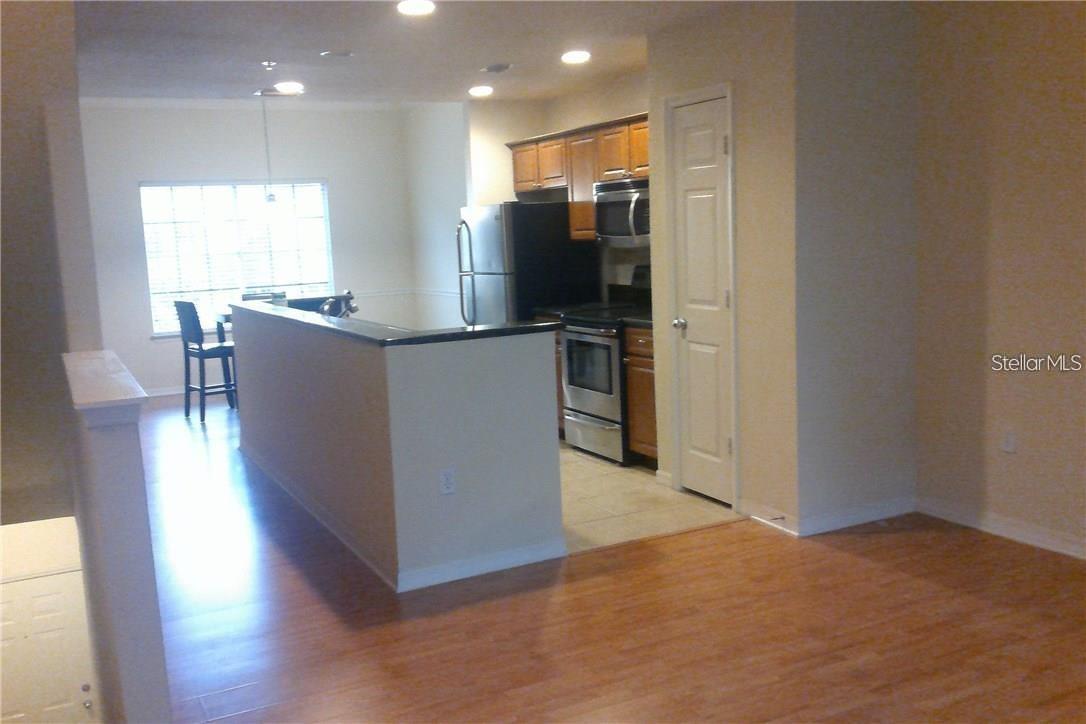 Image 6 of 10 For 5220 Hampton Beach Place 5220