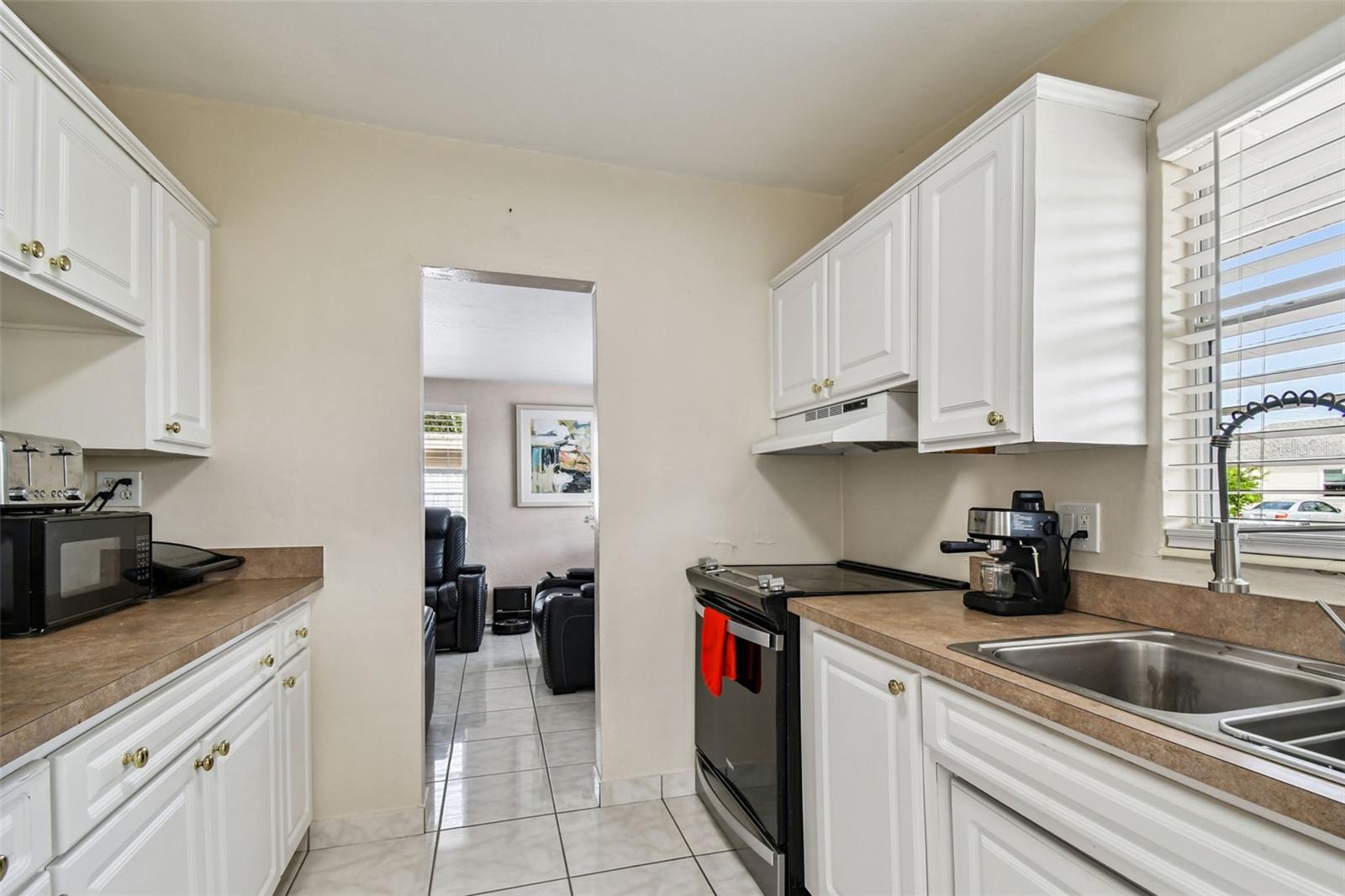 Image 11 of 64 For 3540 56th Avenue N