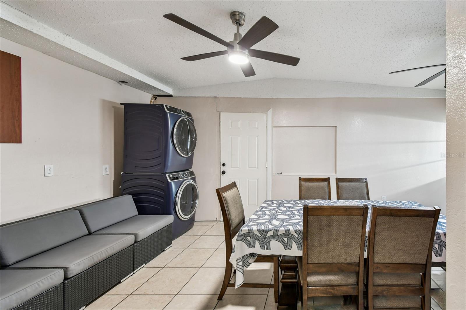 Image 22 of 64 For 3540 56th Avenue N
