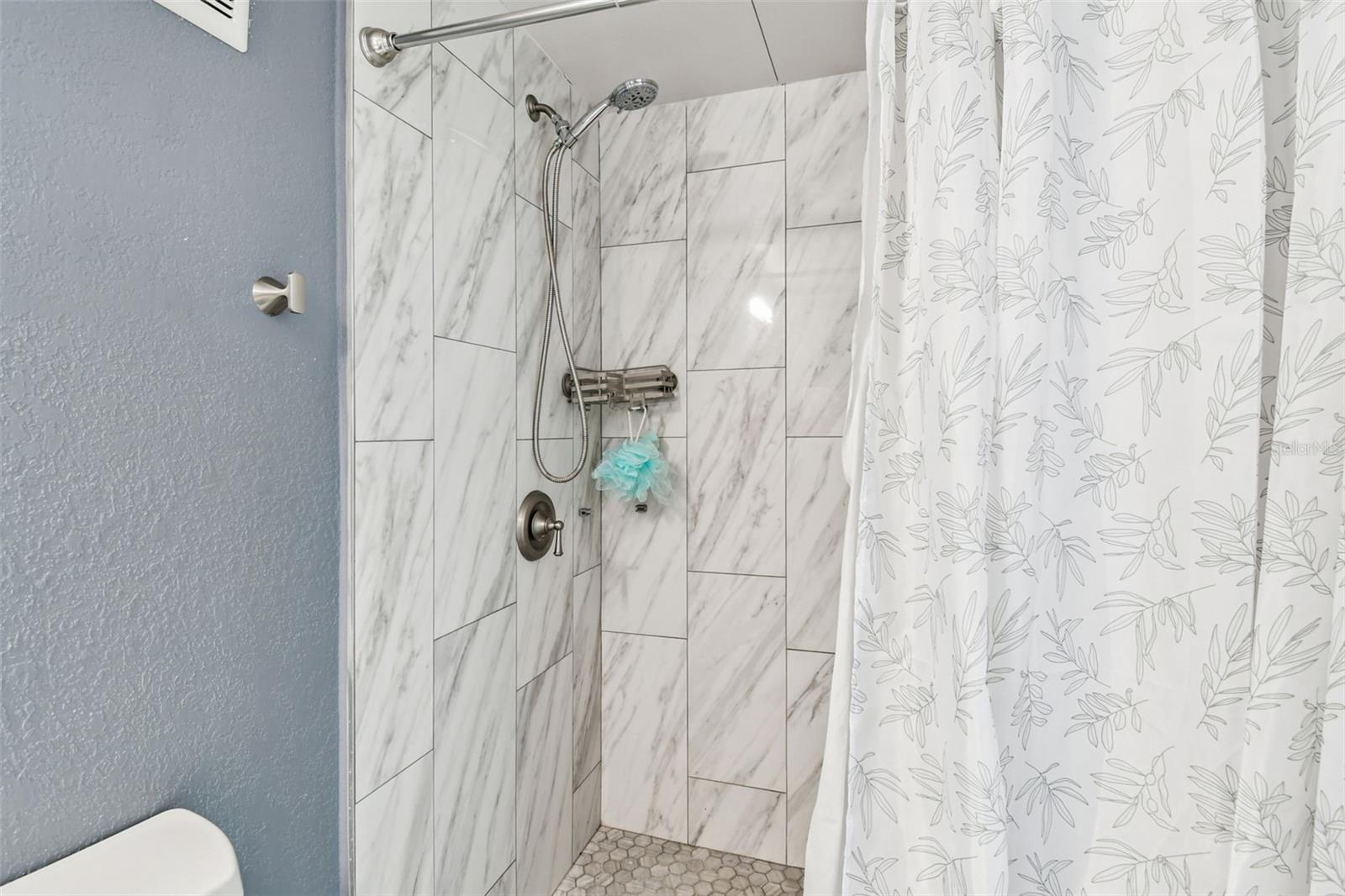 Image 29 of 64 For 3540 56th Avenue N