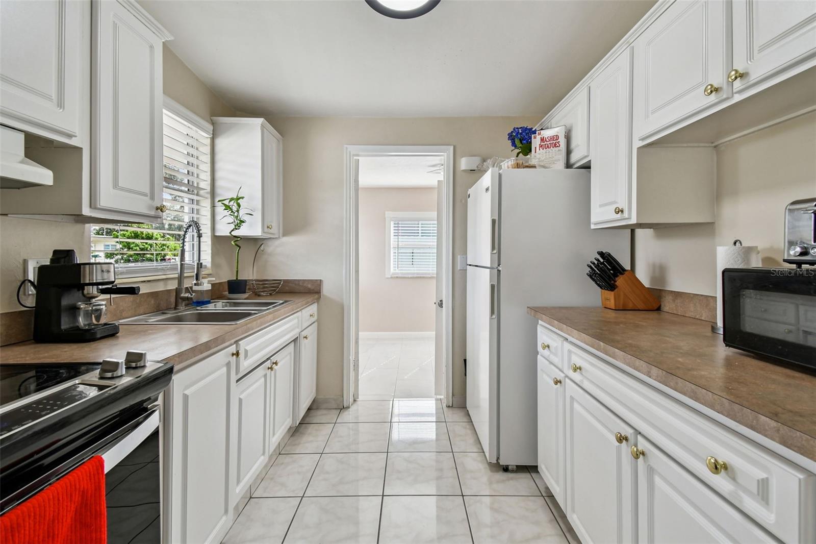 Image 8 of 64 For 3540 56th Avenue N