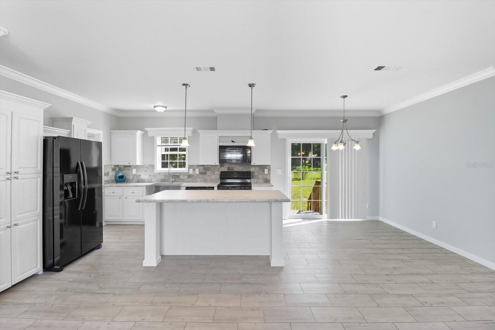 Image 11 of 45 For 8054 Shetland Lane