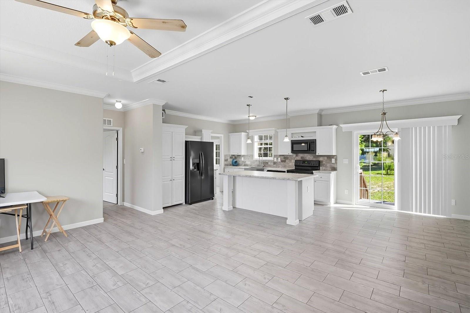 Image 9 of 45 For 8054 Shetland Lane