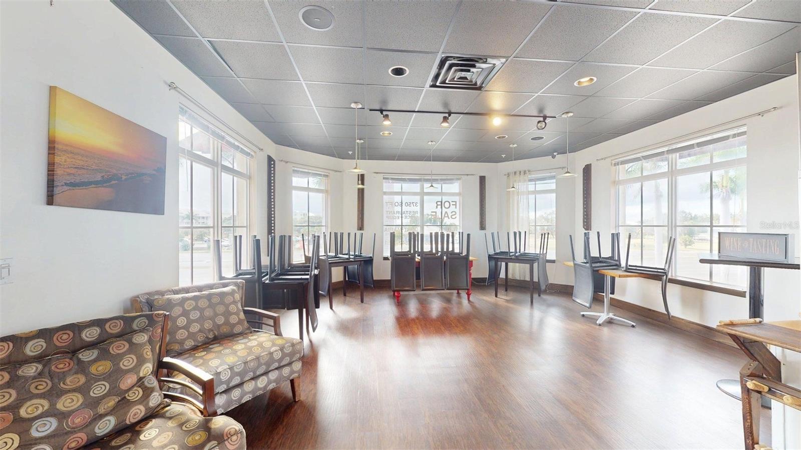 Image 23 of 28 For 3983 Destination Drive 102-202