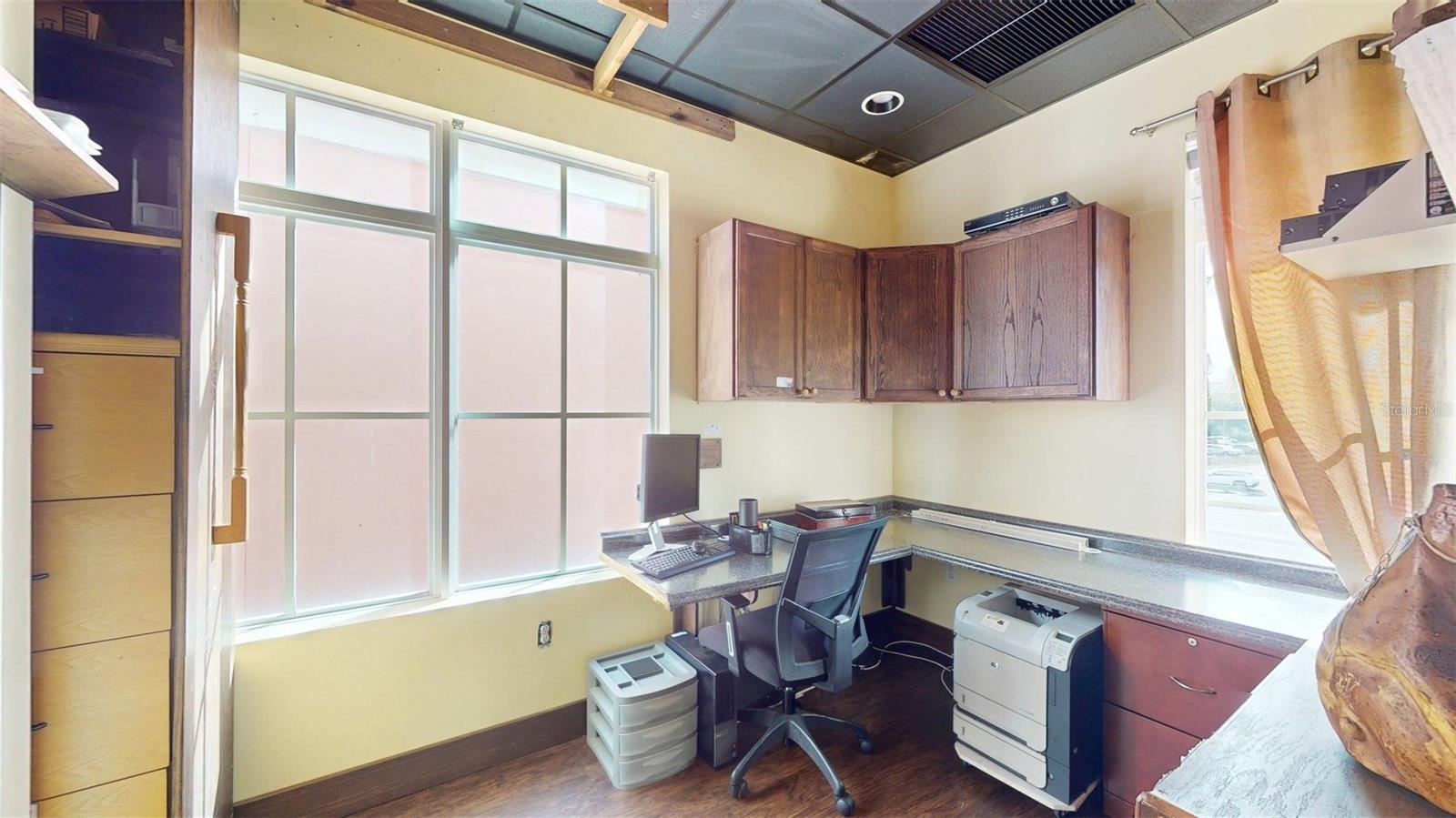 Image 25 of 28 For 3983 Destination Drive 102-202