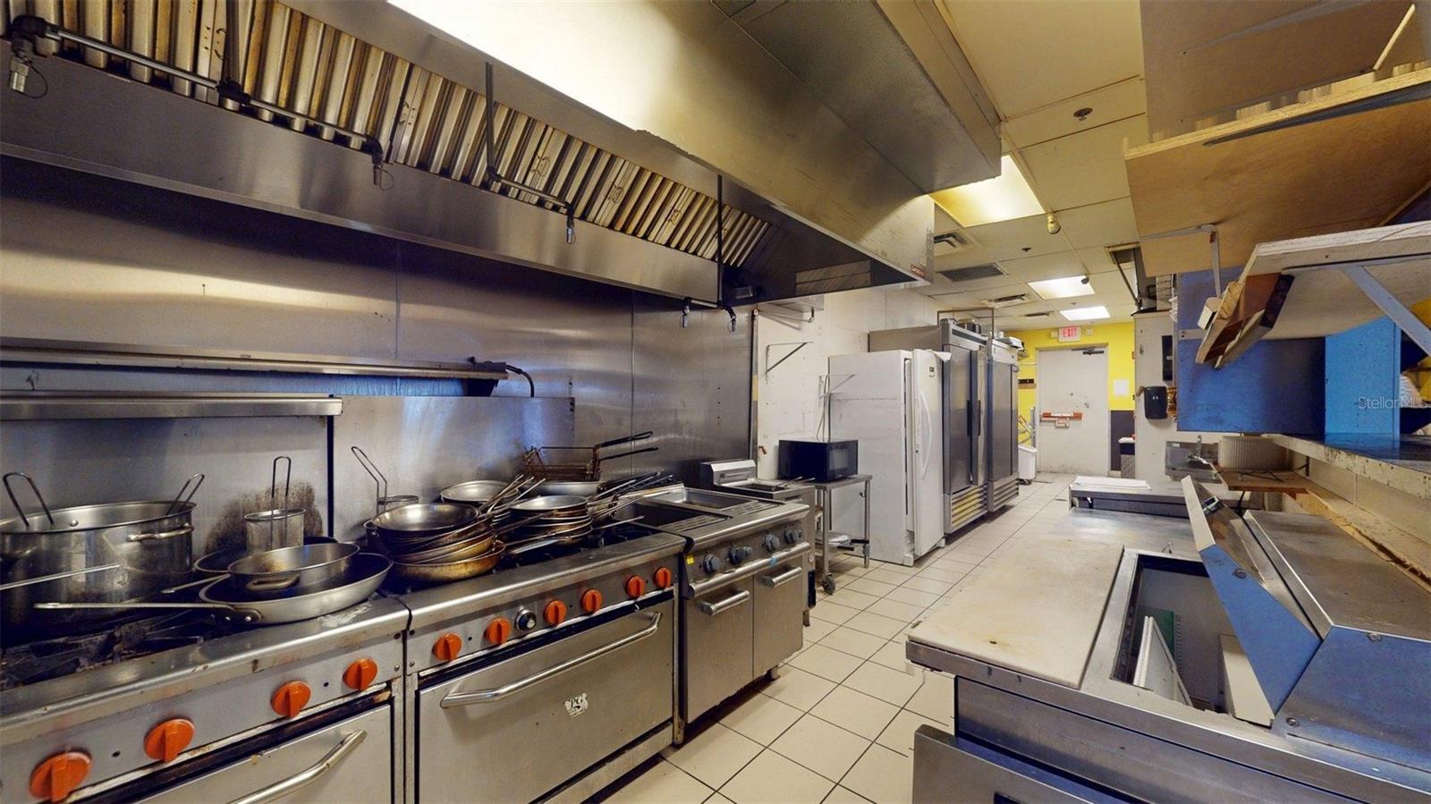 Image 26 of 28 For 3983 Destination Drive 102-202