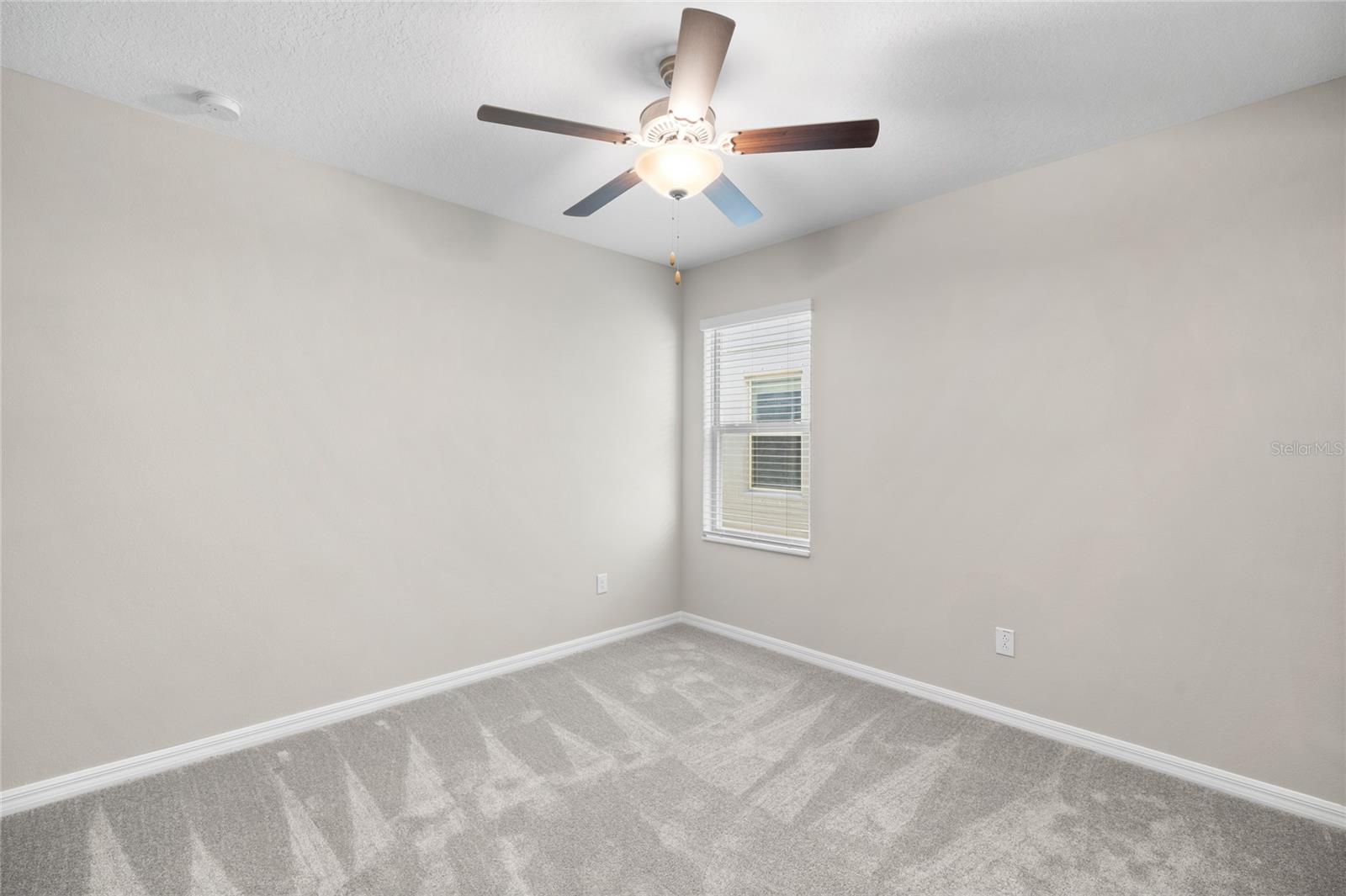 Image 11 of 23 For 15312 Miller Creek Drive