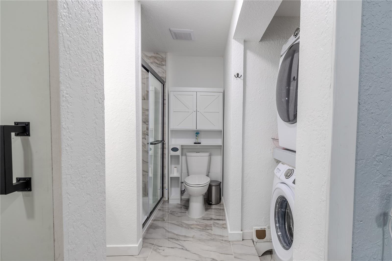 Image 19 of 39 For 4210 Sandalwood Circle S