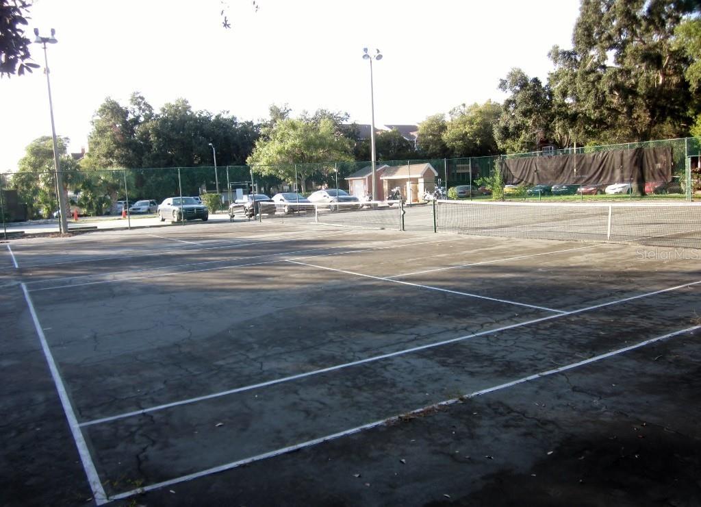 Image 21 of 22 For 10200 Gandy Boulevard N 514