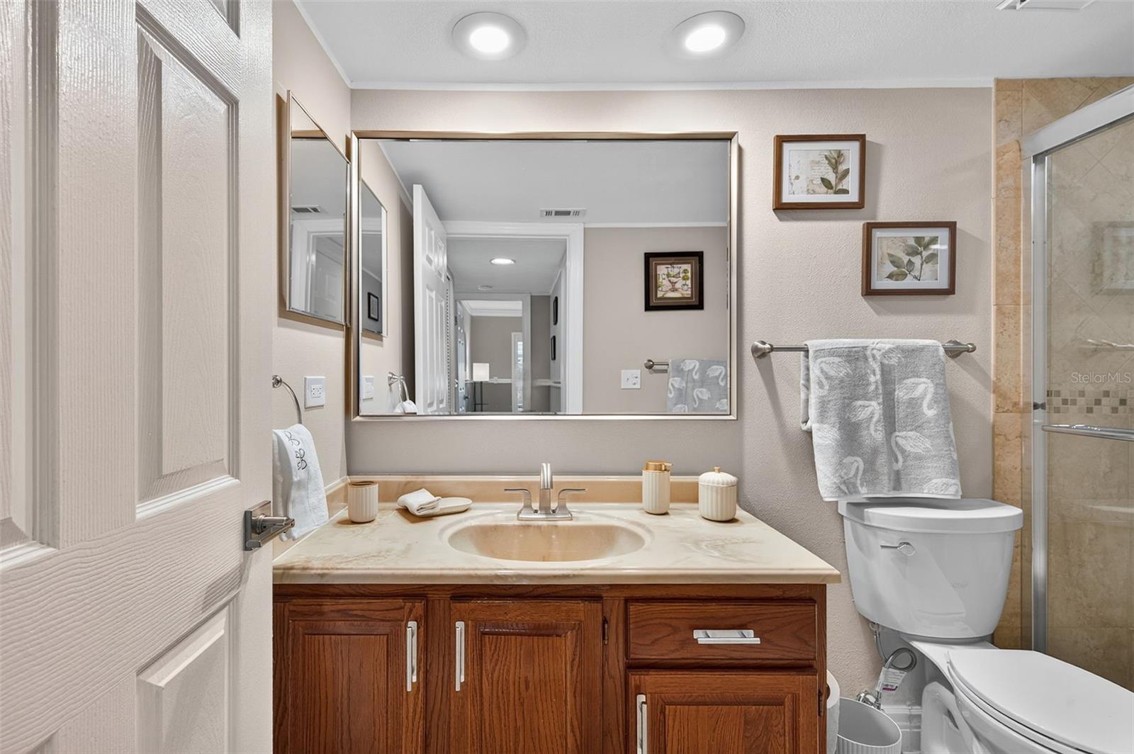 Image 24 of 54 For 2591 Countryside Boulevard 5107